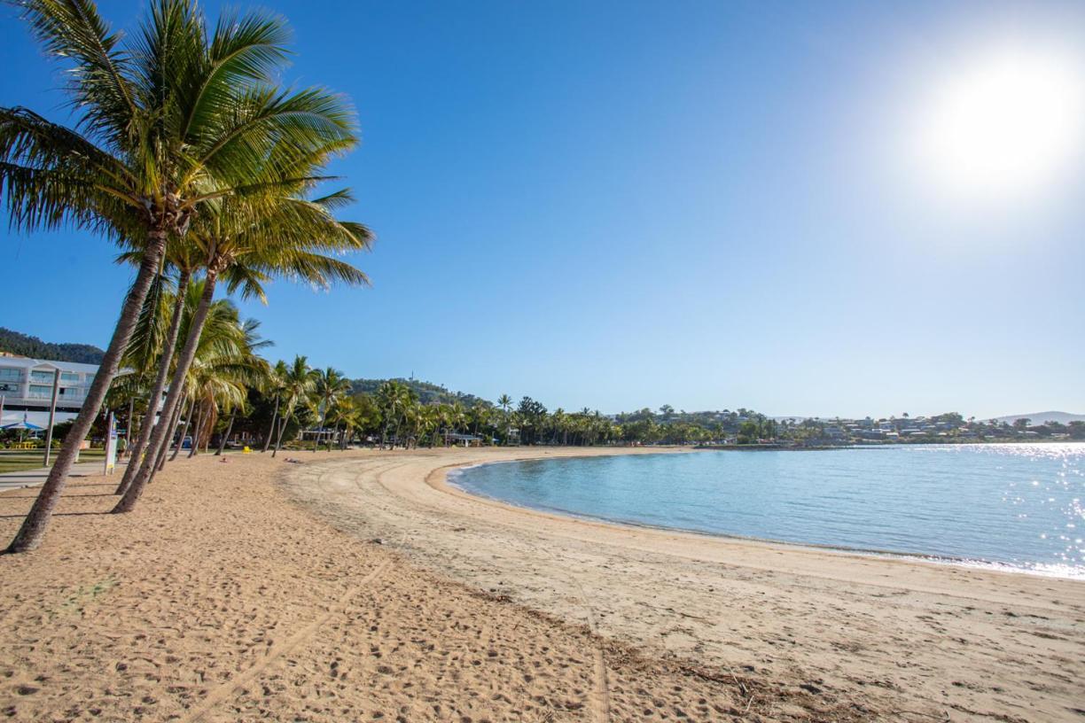 Mandalay Escape, Seclusion & Serenity With A Pool Airlie Beach Eksteriør bilde